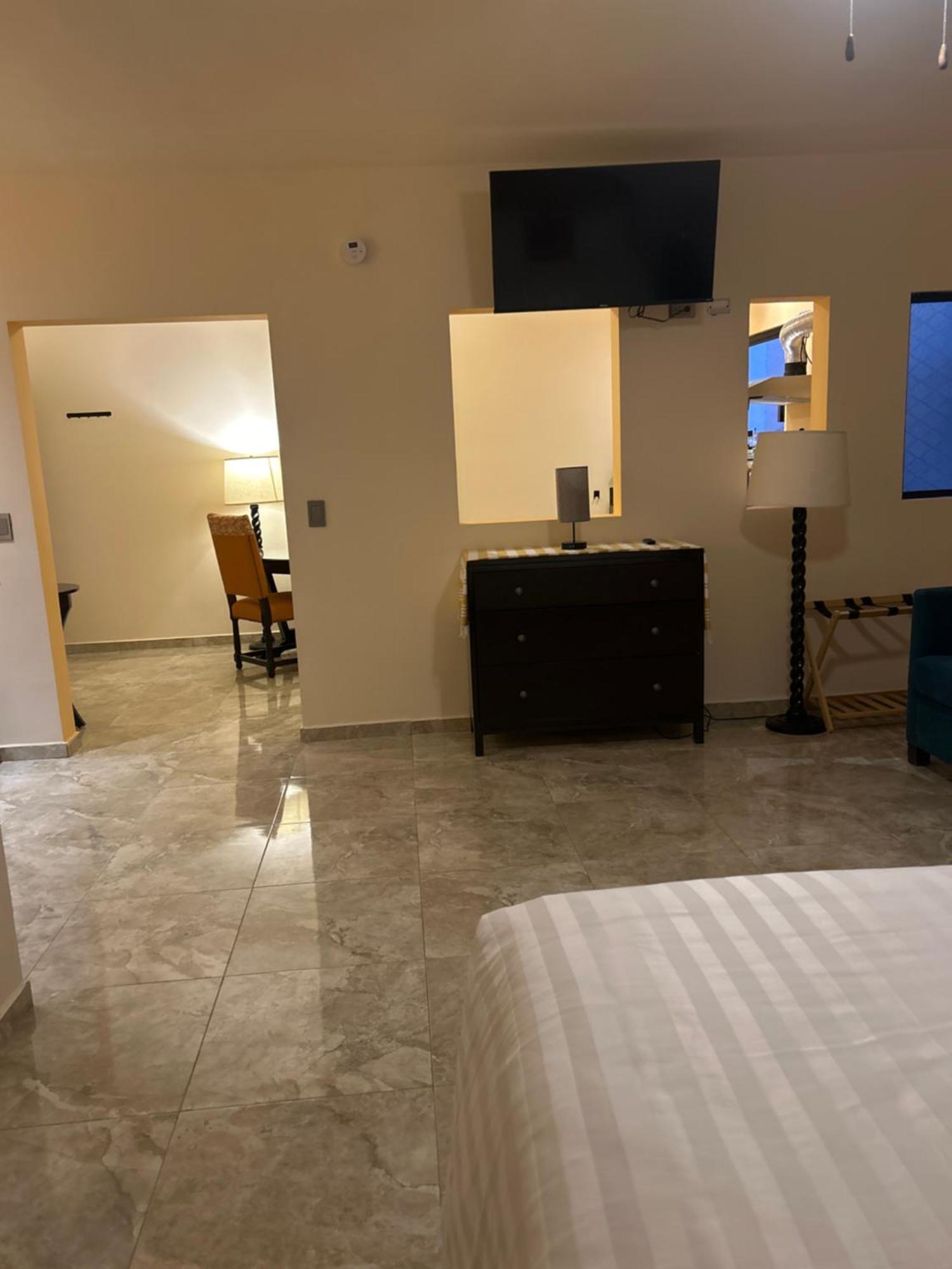 Tres Iguanas Apart Hotel - New, Cozy & Spacious Flats, Short Walk To Beach Loreto  Dış mekan fotoğraf